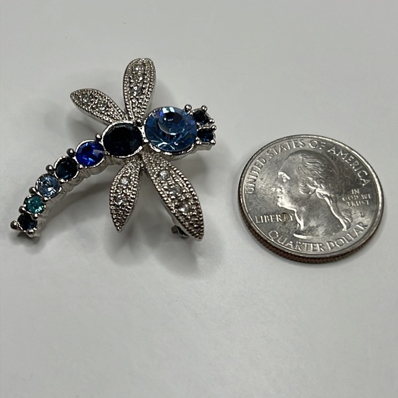 Vintage Blue Rhinestone Dragonfly Brooch - Picture 10 of 15